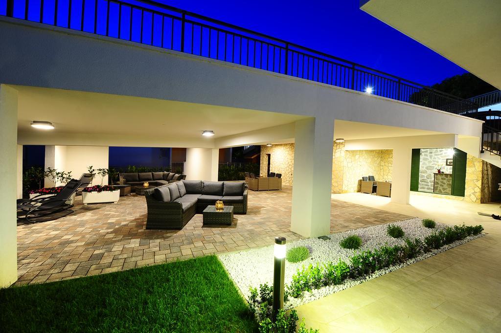 The One Resort Podstrana Bagian luar foto