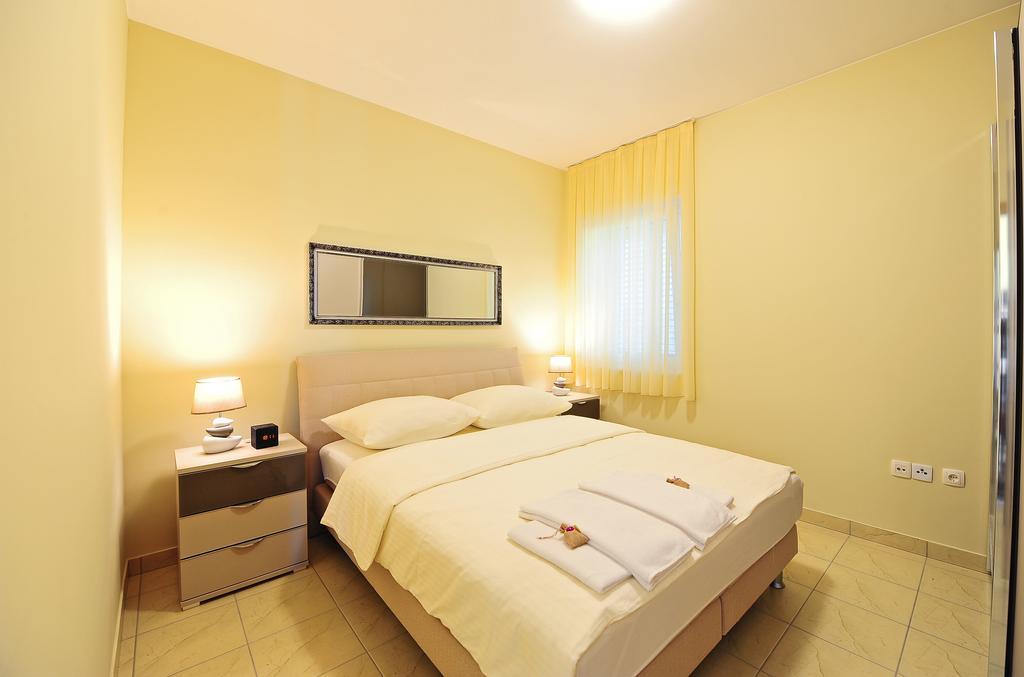 The One Resort Podstrana Bagian luar foto