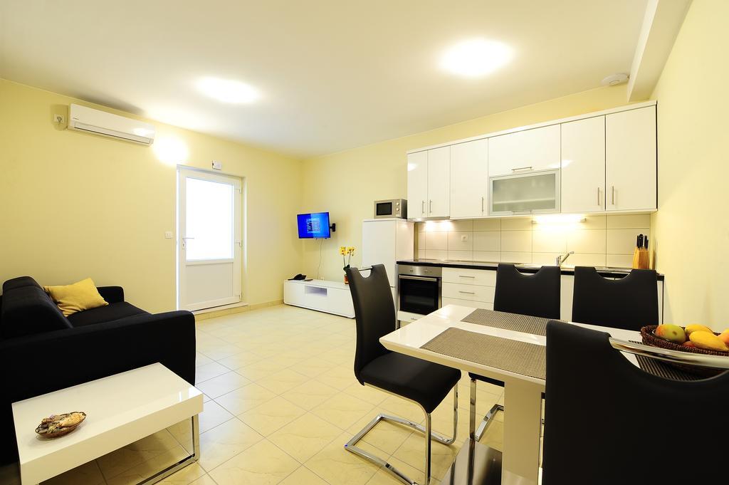 The One Resort Podstrana Bagian luar foto